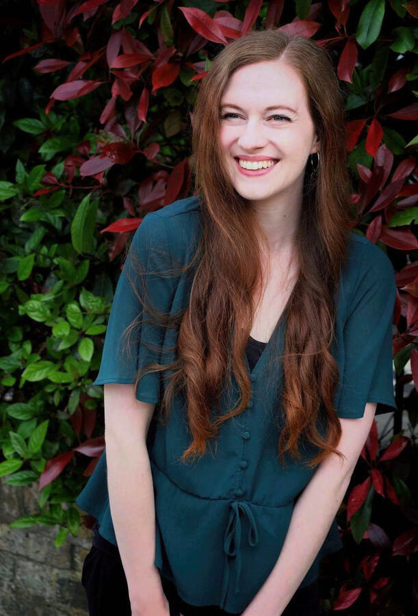 Fiona Longmuir Author Photo